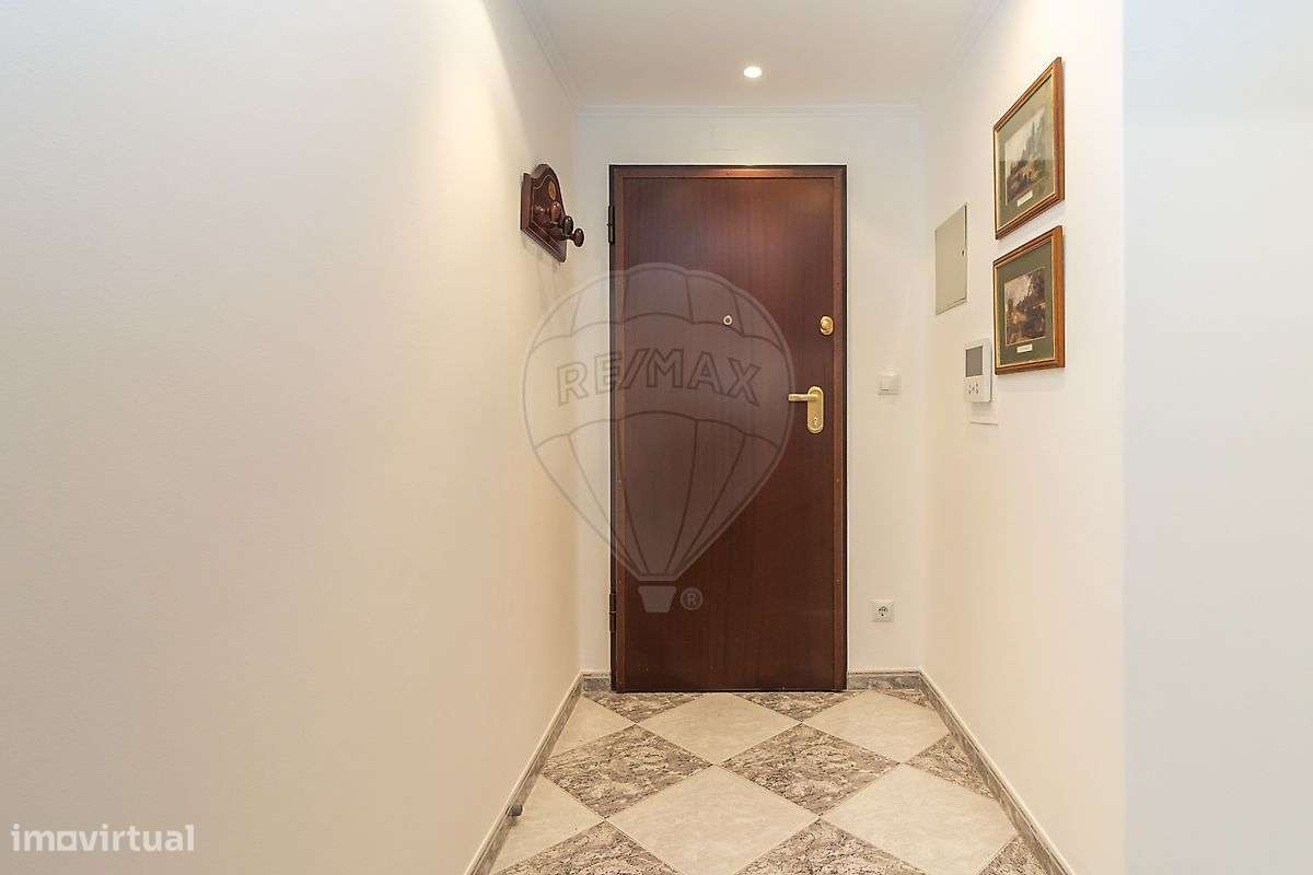 Apartamento T3 à venda em Almada - Grande imagem: 2/45