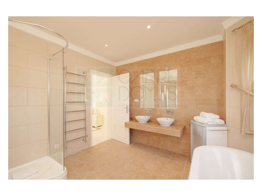 Moradia V4 inserida no campo de Golfe, Vale de Lobo, Algarve-50