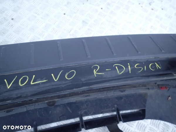 VOLVO S40 II LIFT R-DESIGN ZDERZAK TYLNY - 8