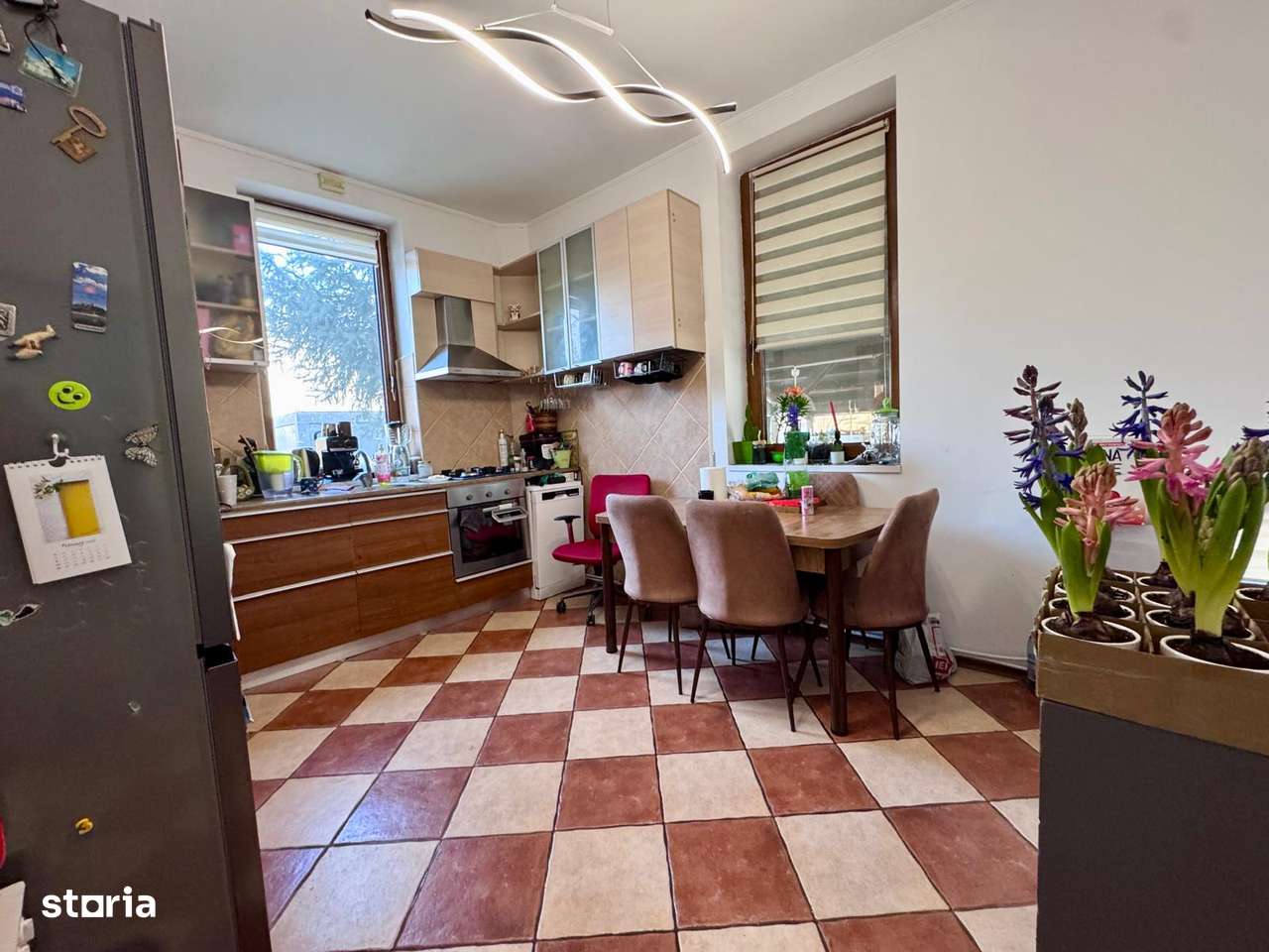 Bacău, apartament cu 140 mp teren în proprietate-6