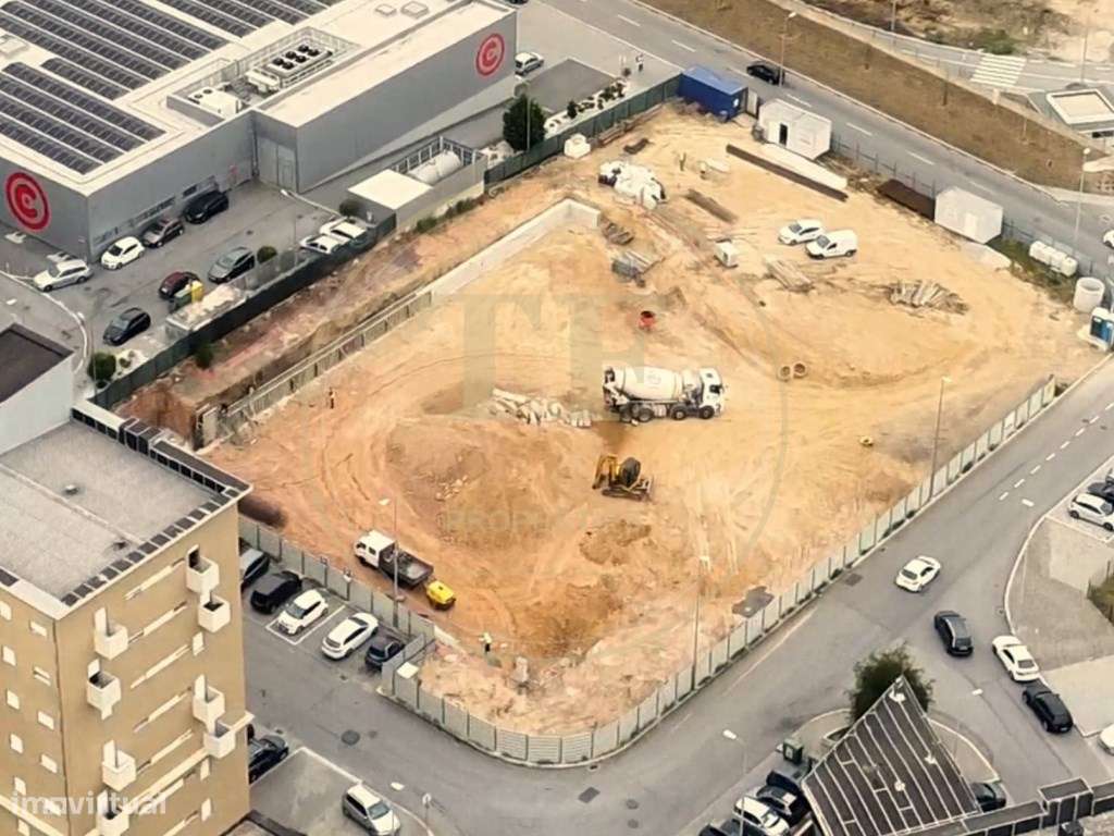 T1 Novo com Varanda | Piso 1 | Monte da Virgem Flats-12
