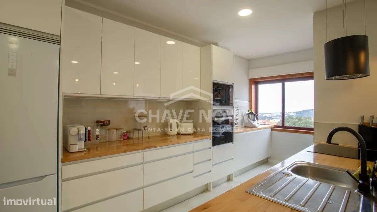 Apartamento T3 em Santa Maria da Feira - Grande imagem: 2/29