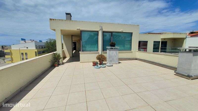 Figueira da Foz (Buarcos) - T3 com Piscina, Terraço e Vistas Mar - Grande imagem: 5/12