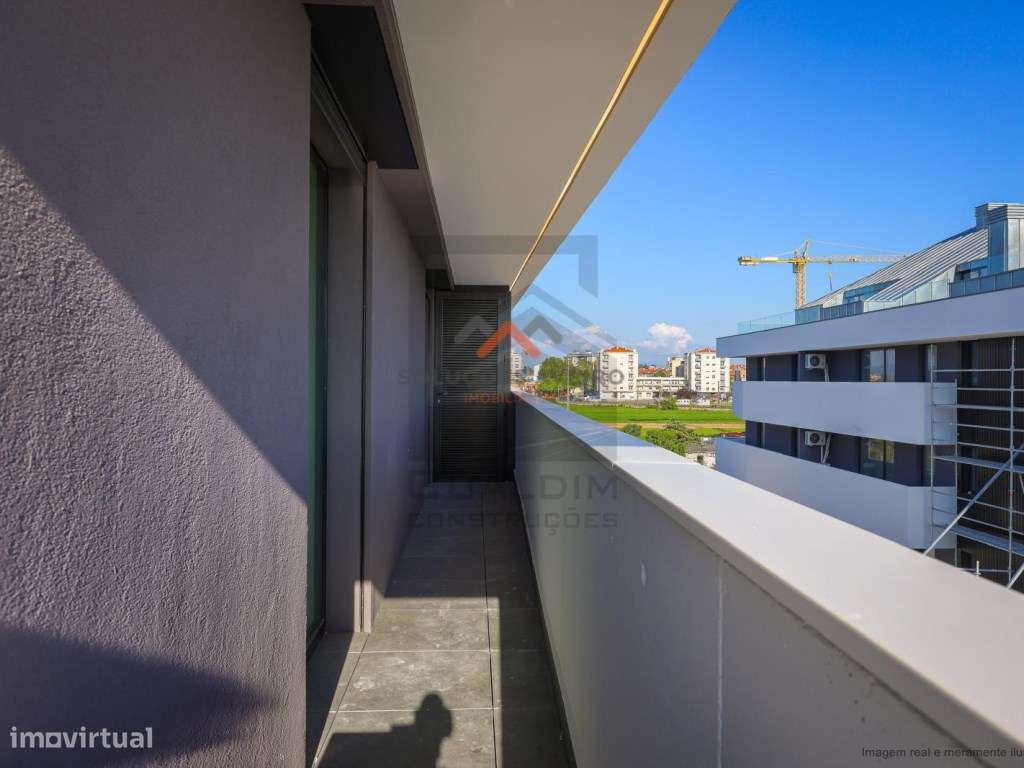 Apartamento T2+ Terraço Implex em Aveiro!-52