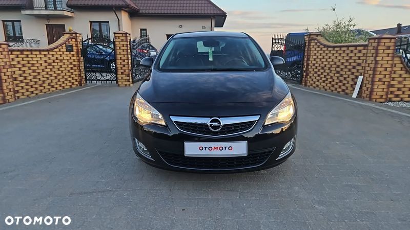 Opel Astra 1.6 automatik Exklusiv - 1