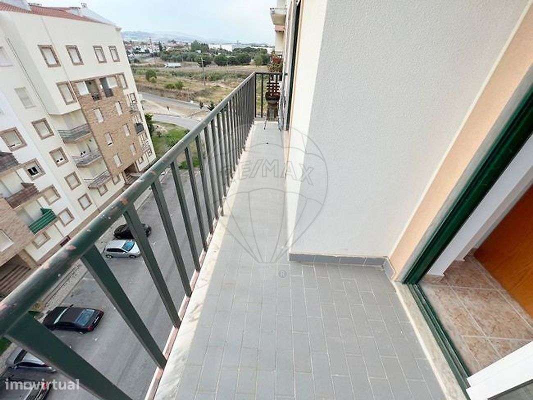 Apartment in Alenquer, Carregado e Cadafais - View 5