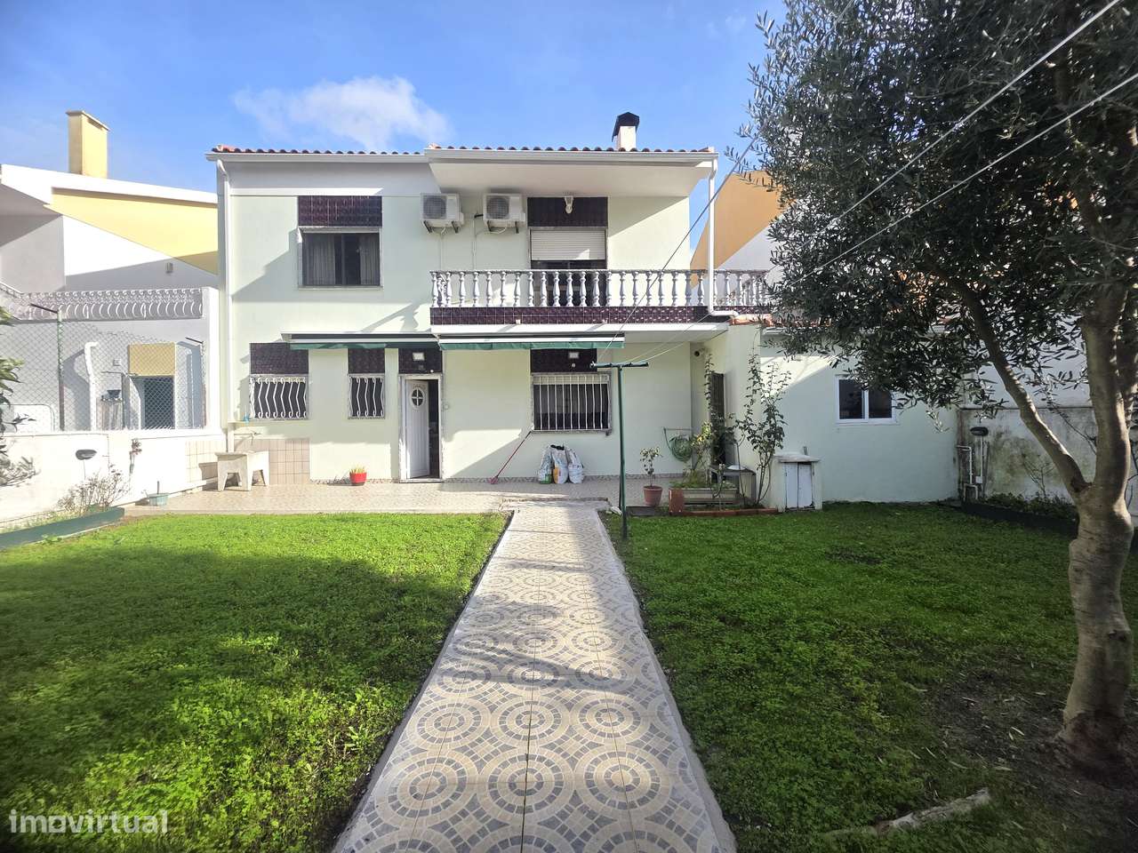 Moradia Isolada T4 com Jardim-57