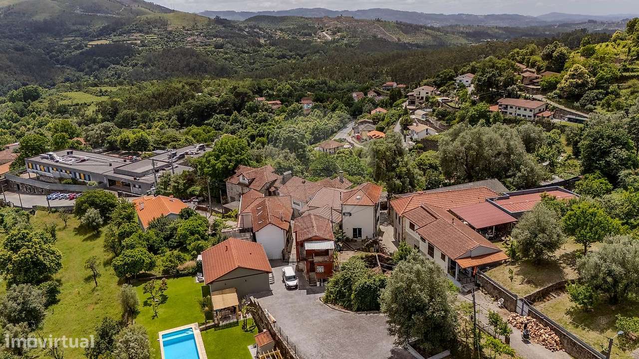 Moradia T4 para venda-7