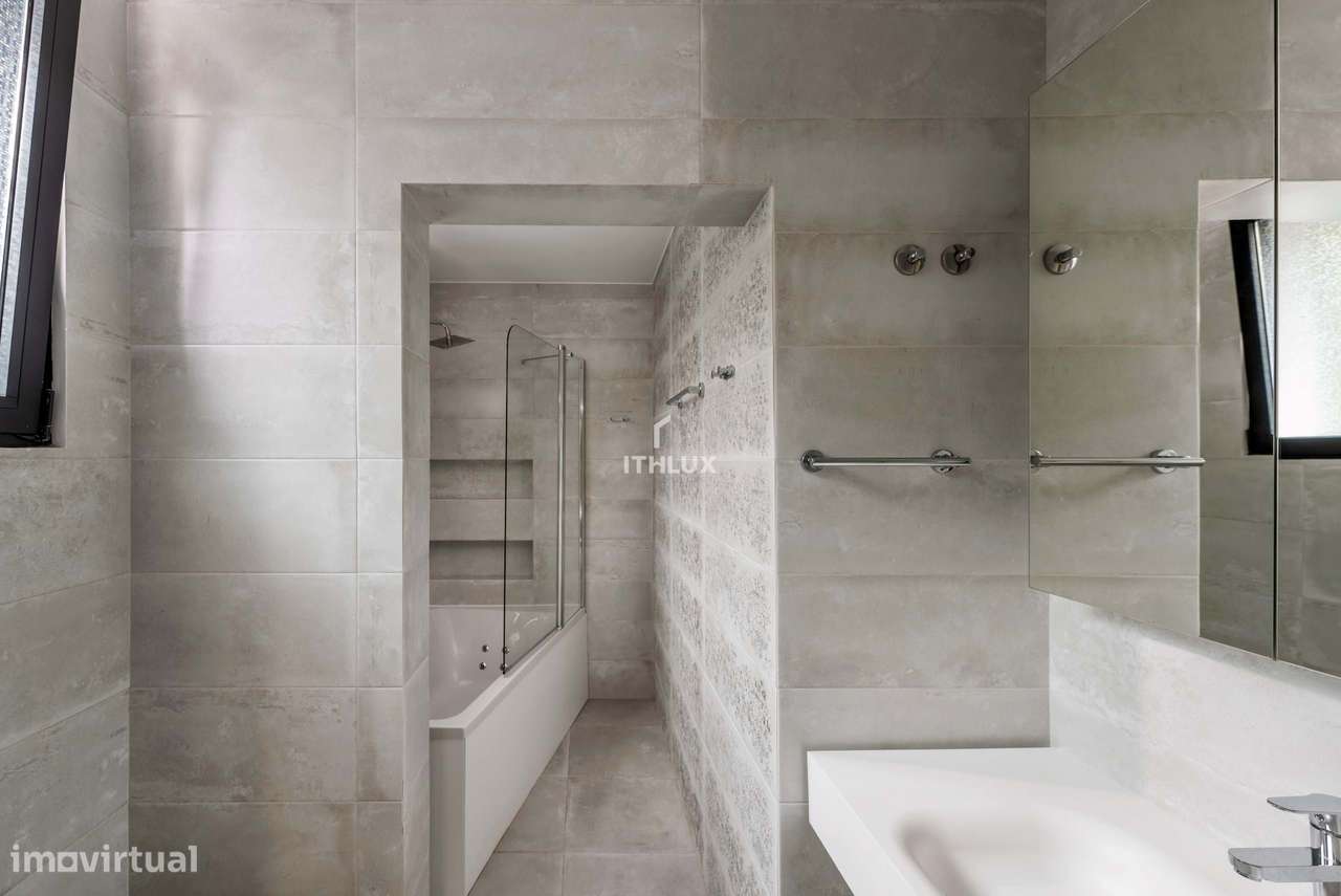 Moradia T3+1 em Birre, Cascais — Elegância, Conforto e Privacidade num-24