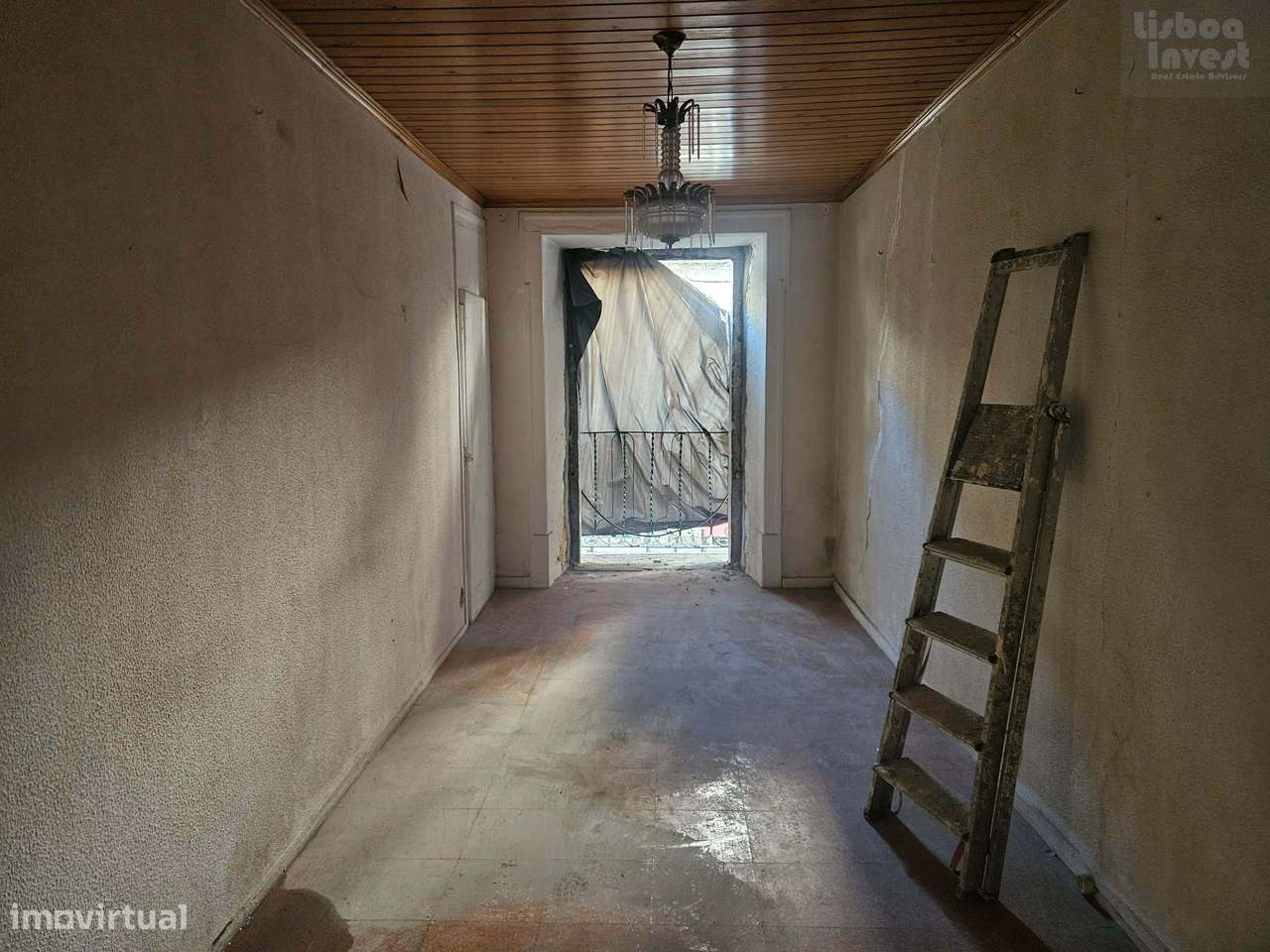 Vendo T2 para remodelação em predio totalmente remodelado-15