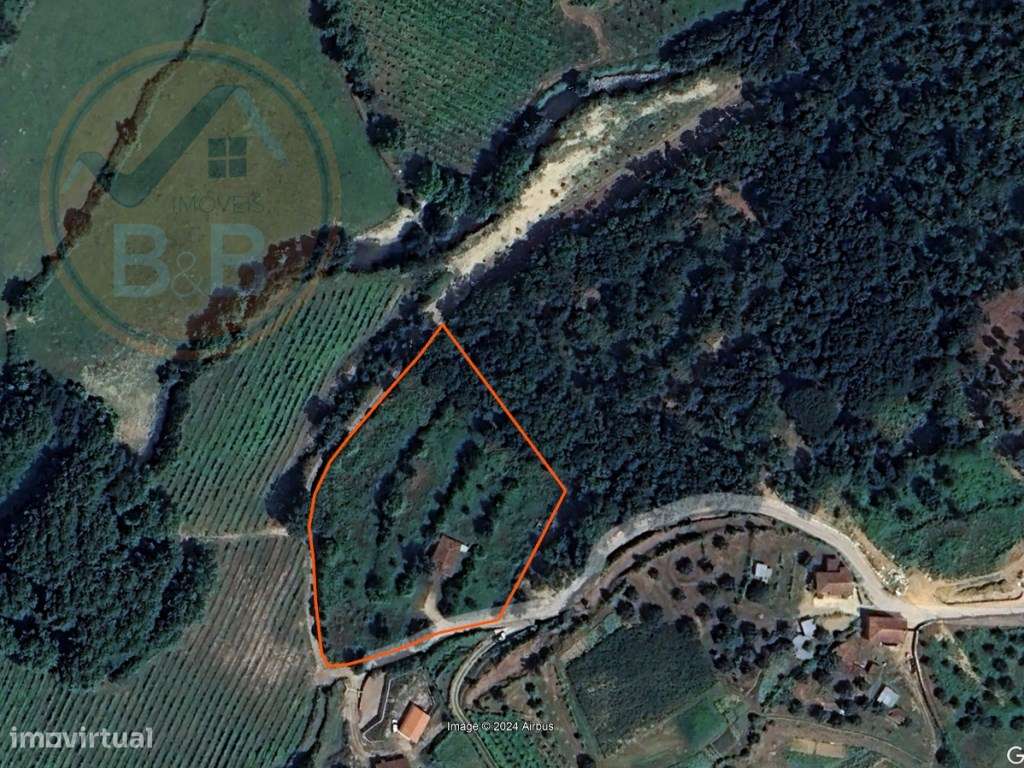 Quintinha próxima a área de lazer e rio de Sta Senhorinha (Basto), ...-6