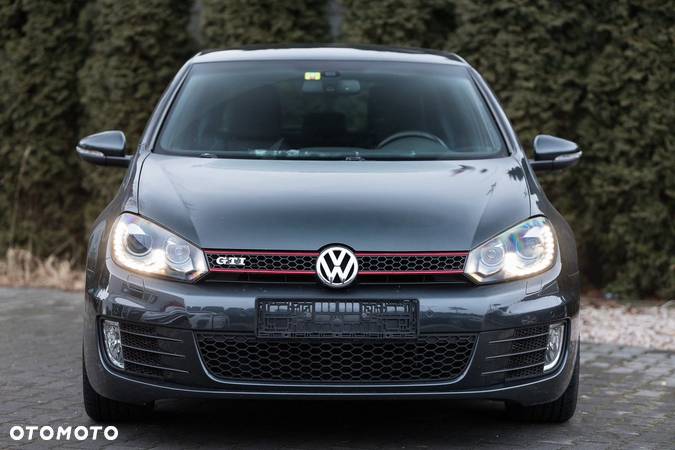 Volkswagen Golf VI 2.0 TSI GTI - 4