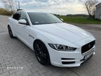 Jaguar XE - 38