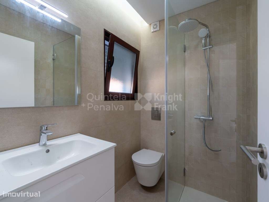 Moradia T4 com jardim, piscina e garagem em Birre-21