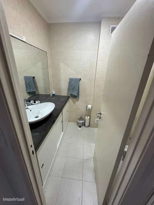 Quarto, Odivelas, Rua Ricardo Reis - Grande imagem: 4/7