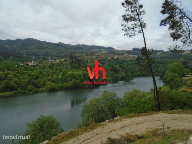 Quinta Magnifica Em Amarante Com Frente Rio e Possibilidade de Ancorad-3