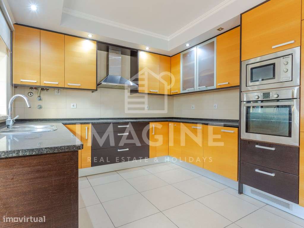 Moradia V4, com piscina no Pinhal Novo - Grande imagem: 3/60