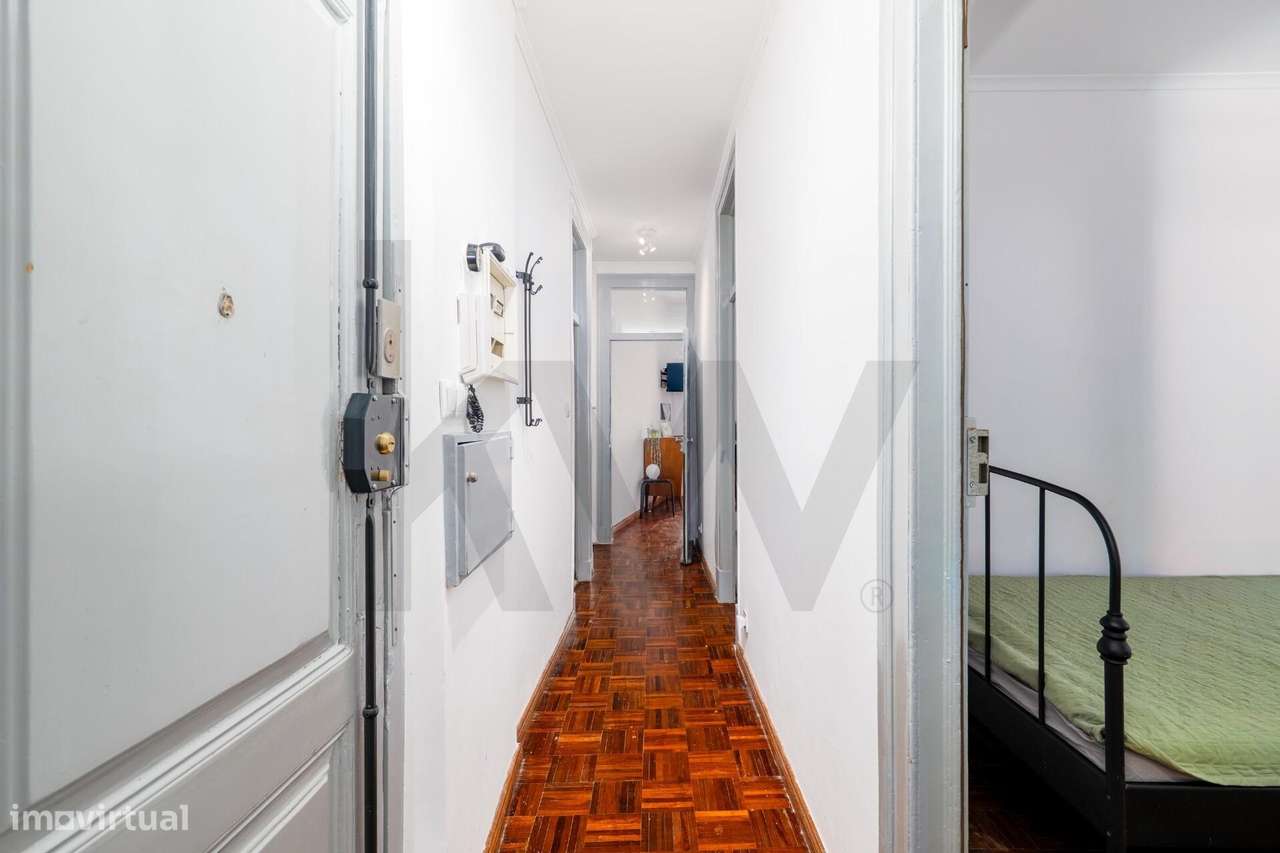 T3 em Santo António, a 5 minutos do metro Marquês e Picoas - Grande imagem: 4/25