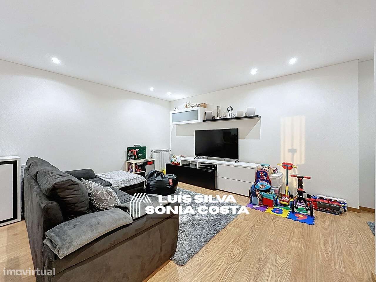 Apartamento T2 à venda na Rua Targovishte, 365 - Grande imagem: 4/36