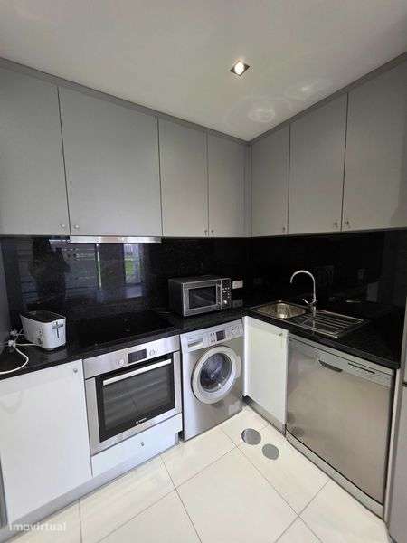 Apartamento T0  - FRANCOS - Grande imagem: 5/12