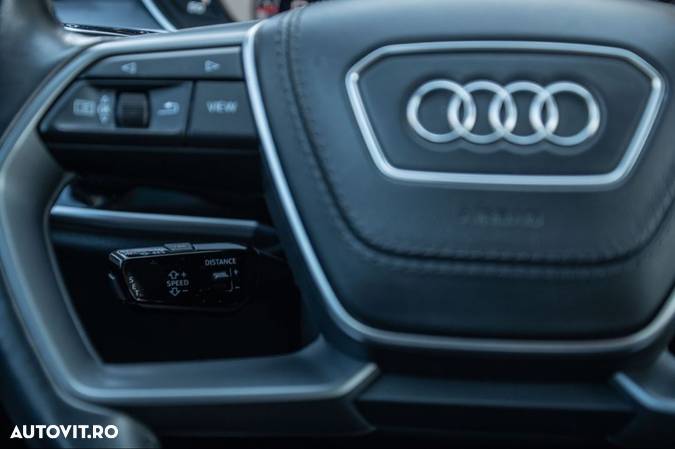 Audi A8 50 TDI quattro tiptronic - 27