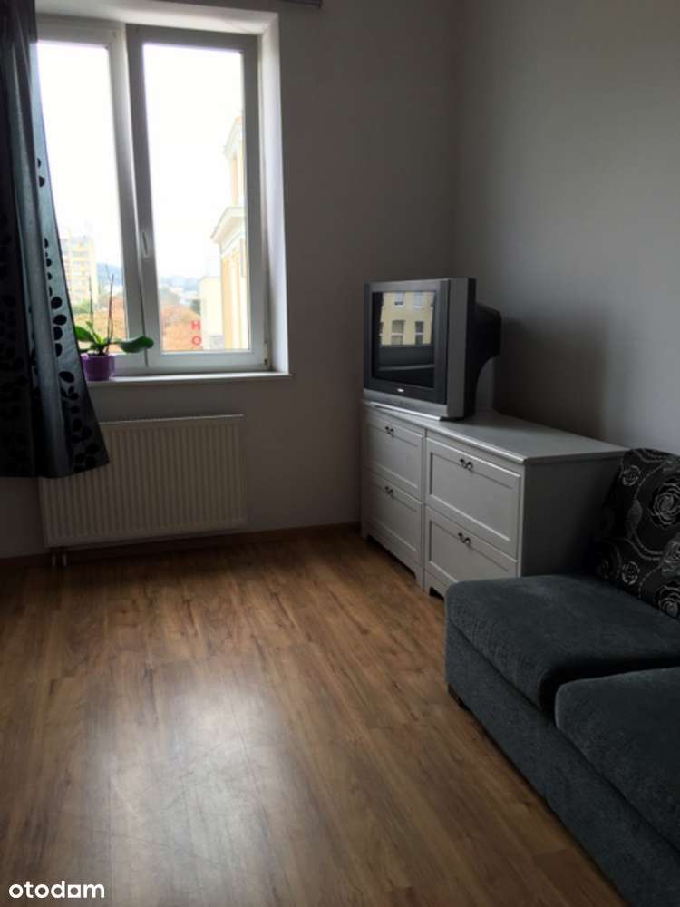 Wynajmę dla pracowników mieszkanie Gdynia Śródmieście Plac Kaszubski - Pełny obrazek: 2/8