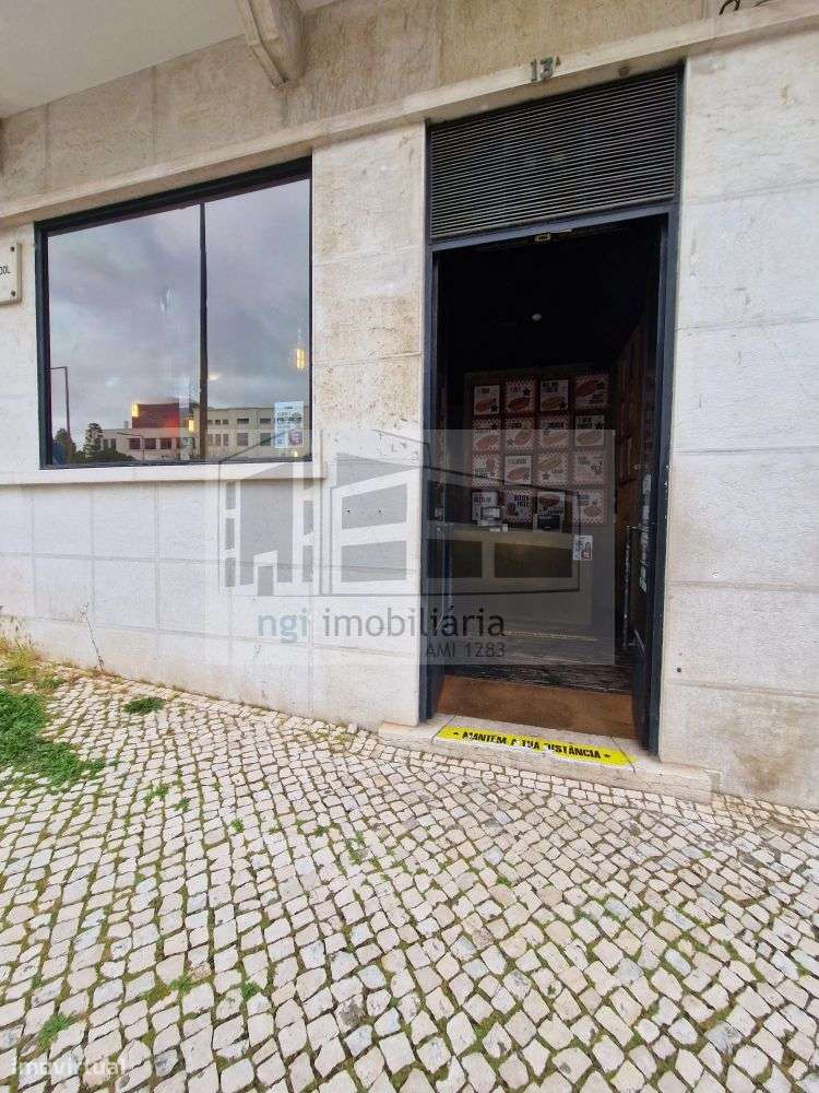 Trespassa-se restaurante Lisboa-28
