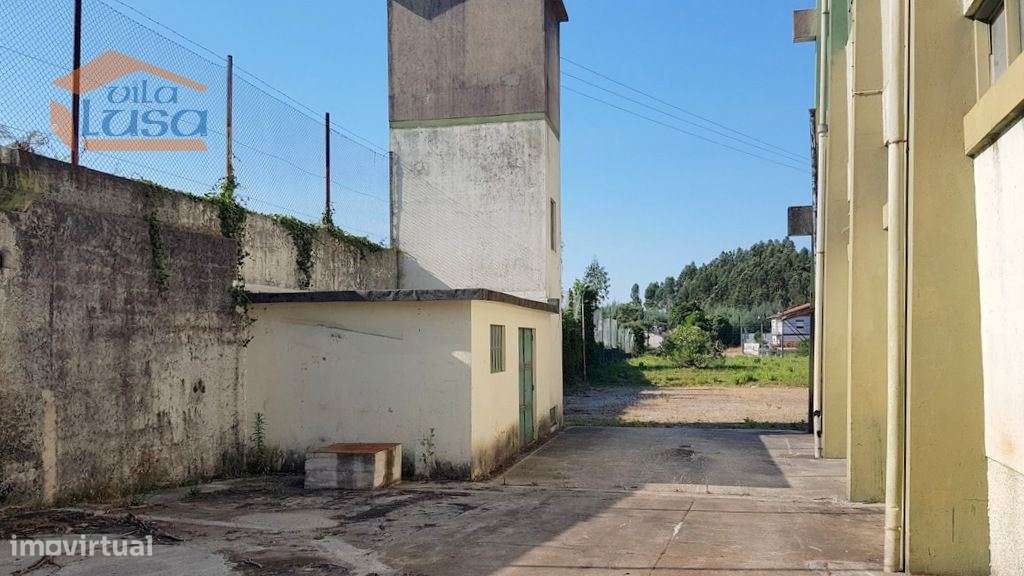 Armazém Zona Industrial de Avintes com 18.500 m2 terreno - Grande imagem: 5/23