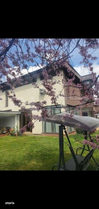 Villa deosebita, 5 camere, 400mp, cartierul Horgosa - Imagine principală: 5/16