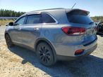 Kia Sorento - 3