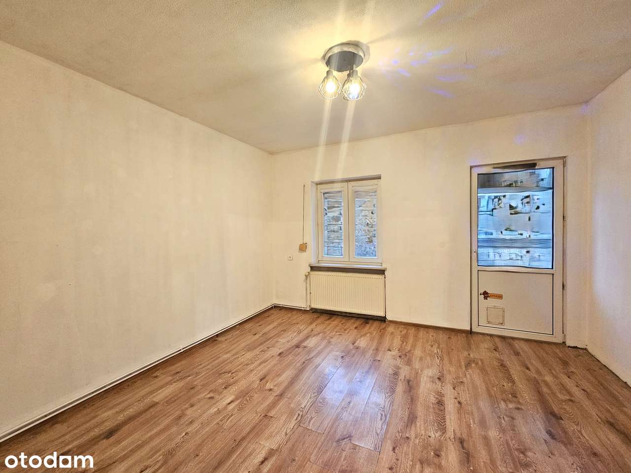 Tanie 3 pokojowe mieszkanie na Pogodnie-0