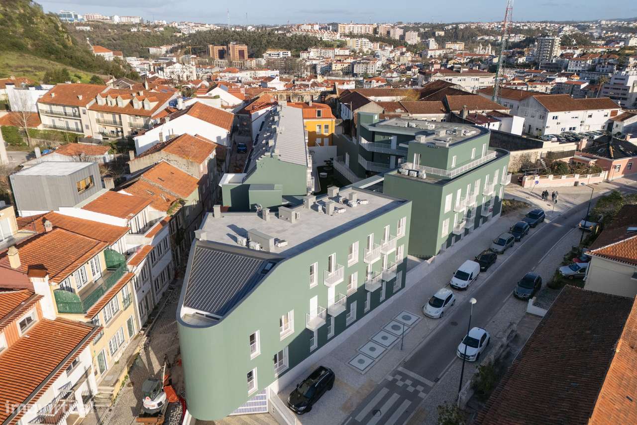 Apartamento T1 | Novo | Condomínio Olarias, Centro de Leiria-0