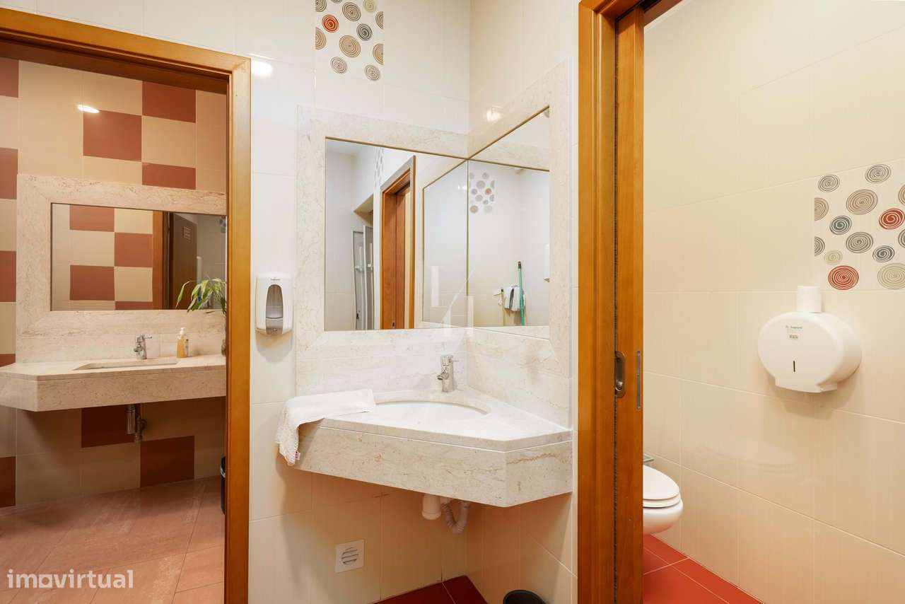 Loja para venda, no centro de Lagos-13