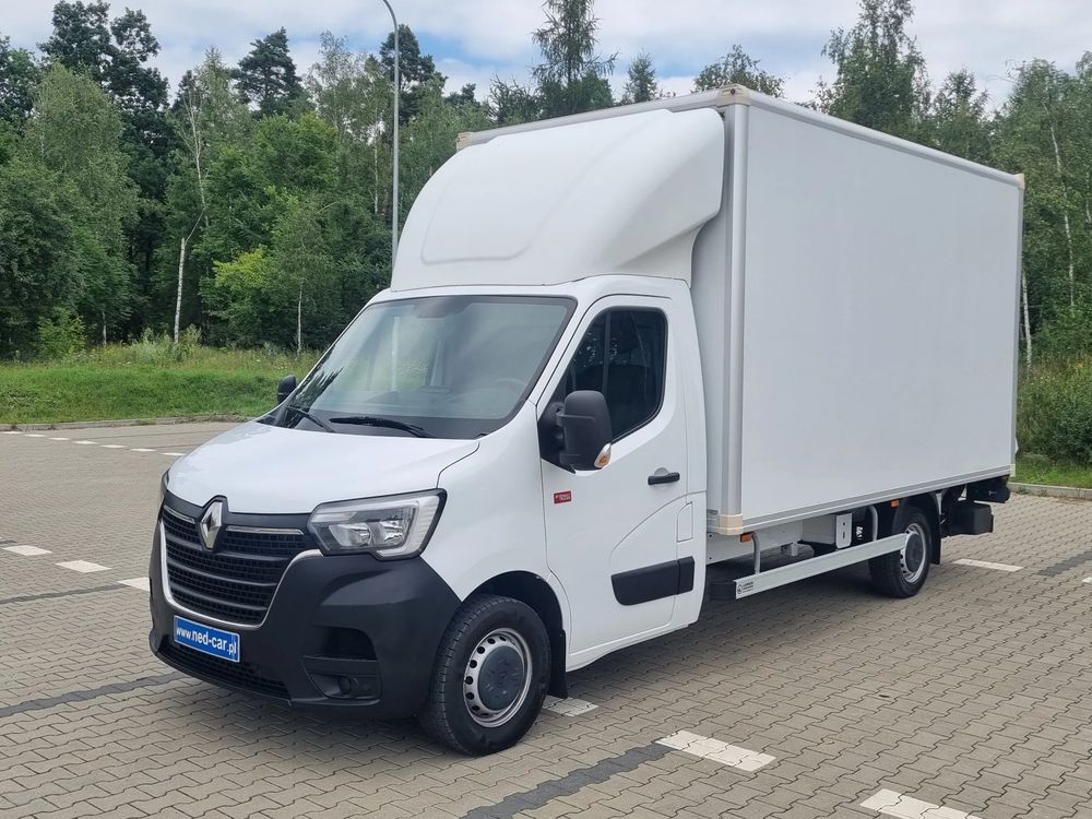 Renault Master 2021