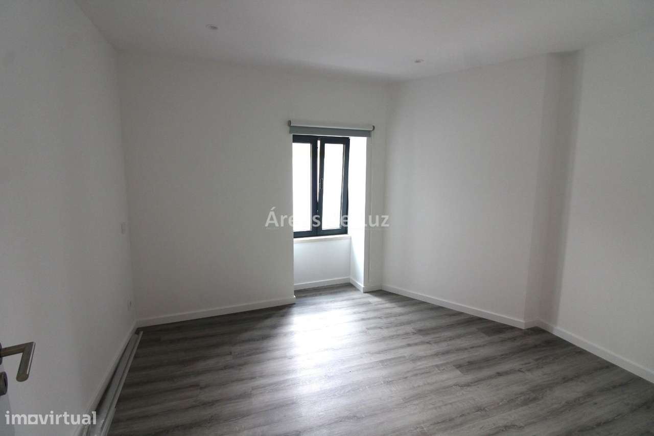 Moradia Unifamiliar T4 - Reguengo do Fétal-6