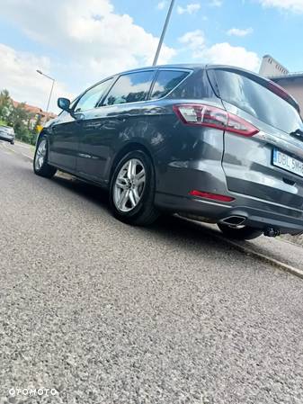 Ford S-Max 2.0 TDCi Bi-Turbo Titanium PowerShift - 15