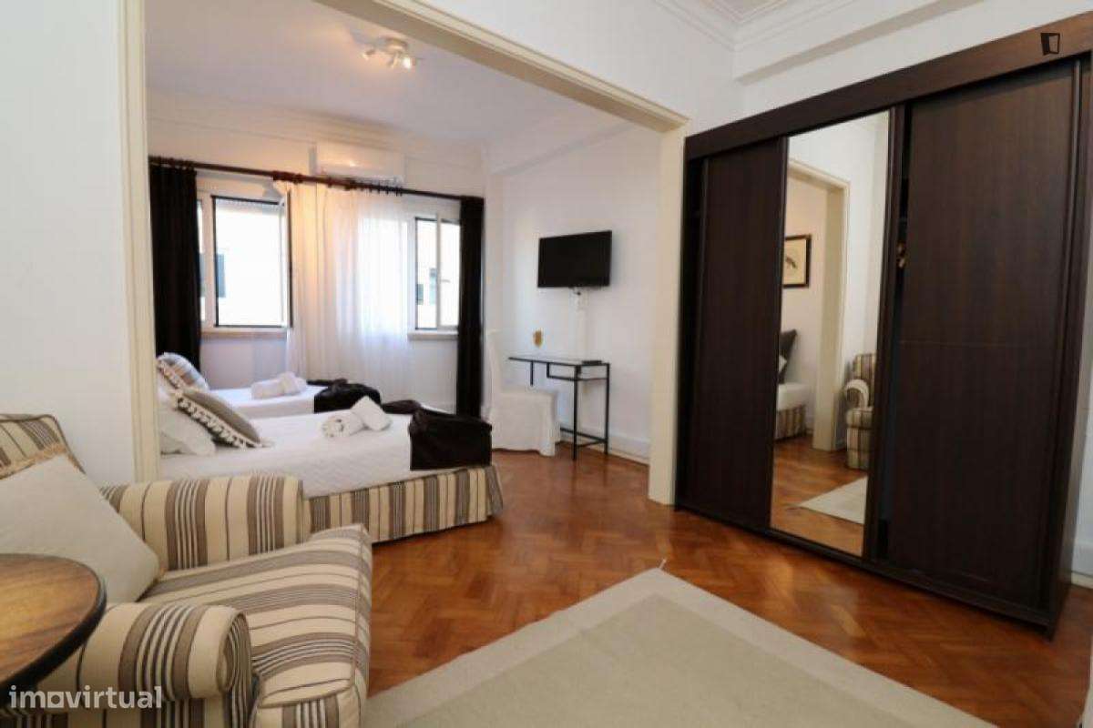 Quarto - localizado em Parque das Nações Lisbon - Grande imagem: 5/6