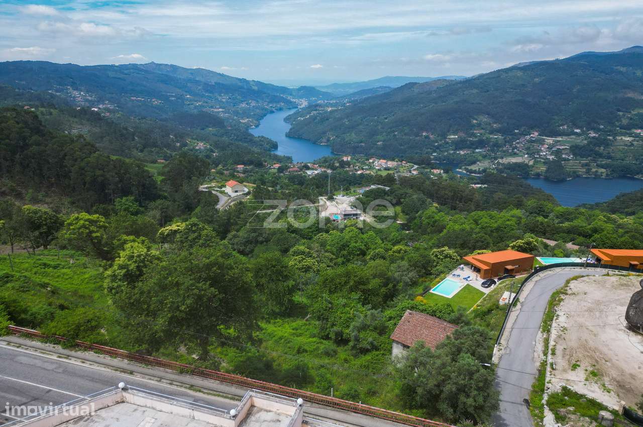 Terreno com 31 710m² de área total situado em Ventosa, Vieira do Mi... - Grande imagem: 2/14