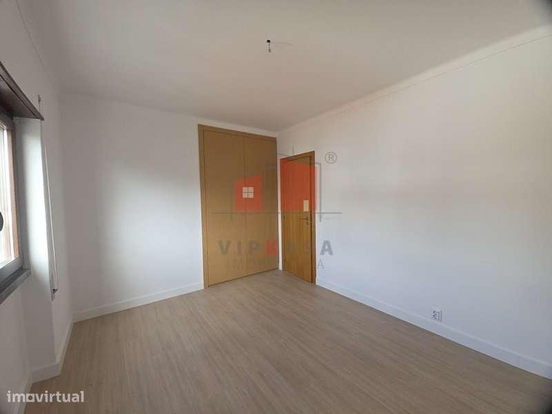 Apartamento T2 remodelado-9