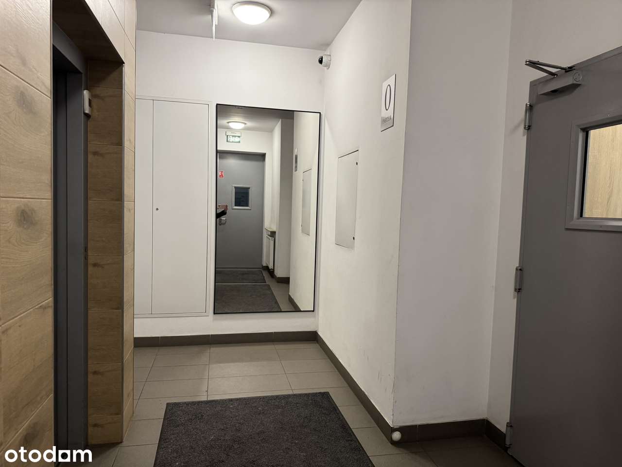 Urządzone z balkonem, kom. i garażem – wszystko, czego potrzebujesz!-19