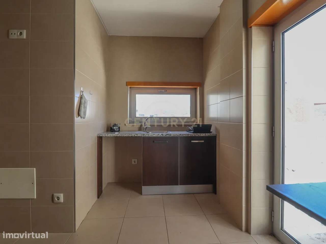 Apartamento T1 com parqueamento e vista para piscina em Buarcos – Figu - Grande imagem: 4/24