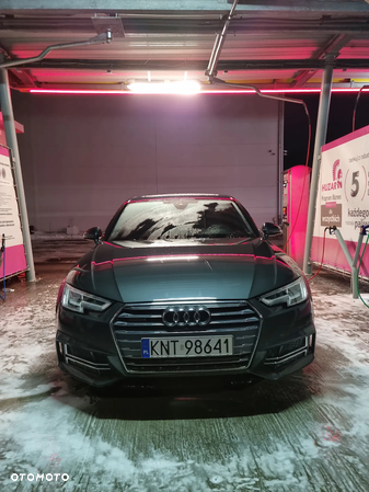 Audi A4 2.0 TFSI Quattro Design S tronic - 5