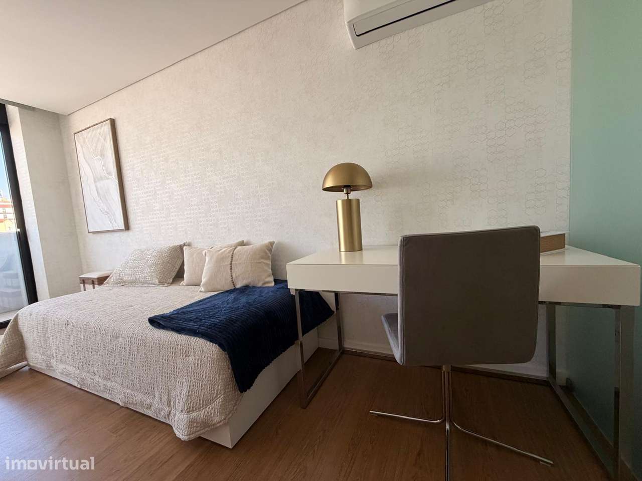 Apartamento T2 Duplex Mobilado na Av. Dr. Lourenço Peixinho-15
