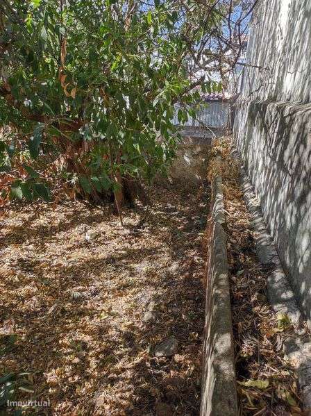 Moradia para recuperação, na cidade de Loulé, em lote de 601m2 - Grande imagem: 5/12