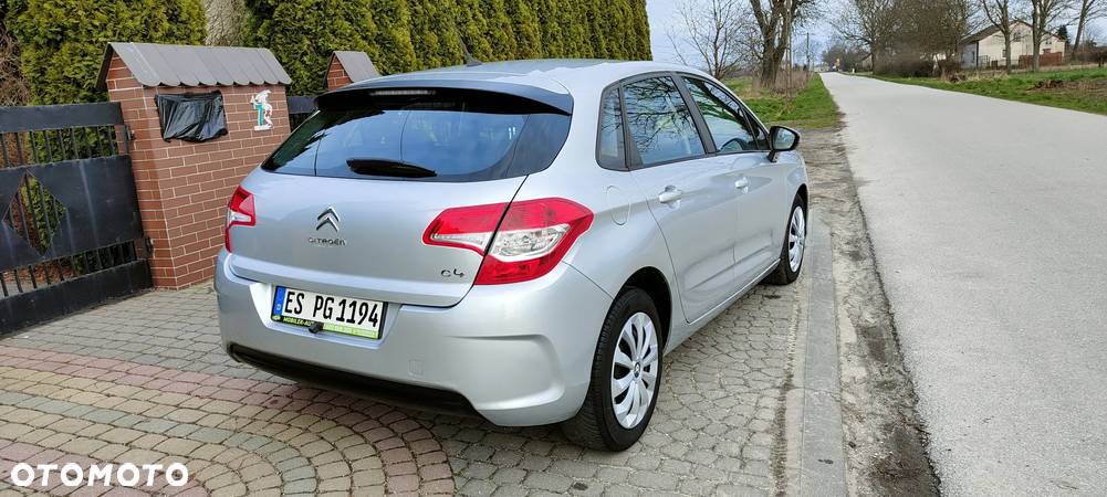 Citroën C4 1.6 VTi Attraction - 12