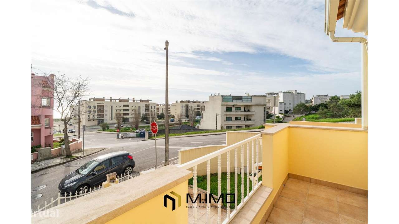 Moradia M3 com Vista Mar e Terraço Panorâmico – A 5 Minutos da Praia-30