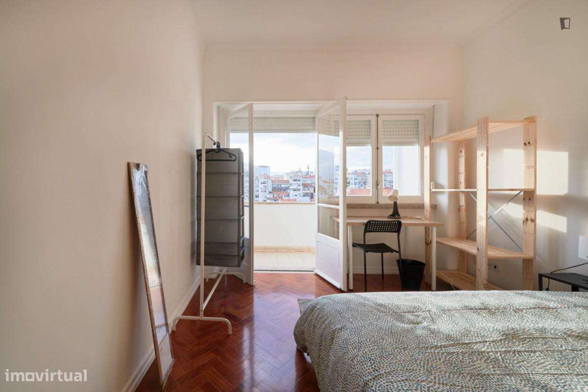 Quarto - localizado em Arroios Lisbon - Grande imagem: 2/12
