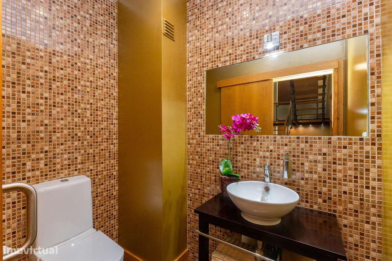 Moradia T3 Ermesinde, Valongo. Suite com terraço e jacuzzi.-25