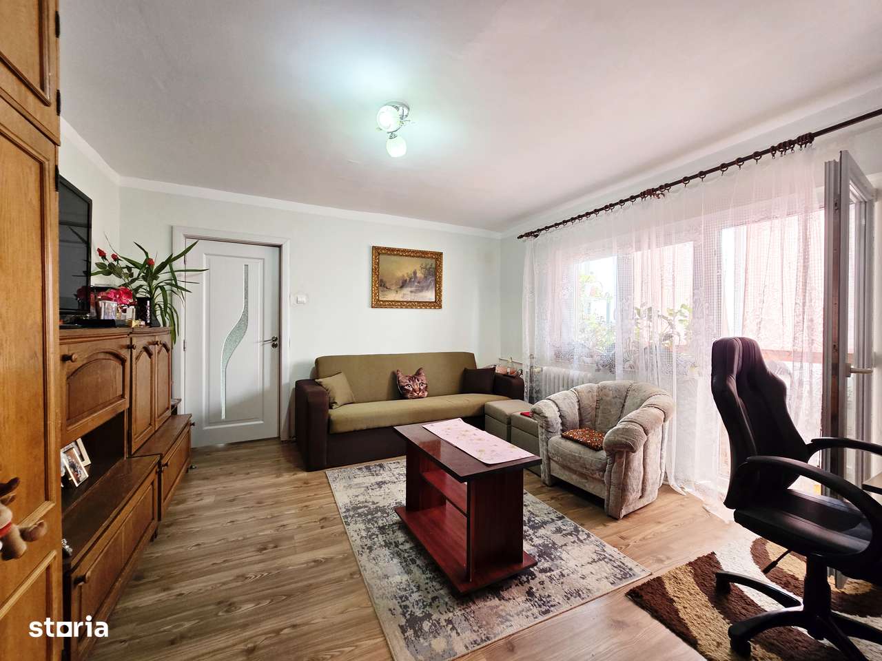 Apartament 2 camere amenajat, etaj 3, bloc reabilitat  - Micalaca - Imagine principală: 5/8