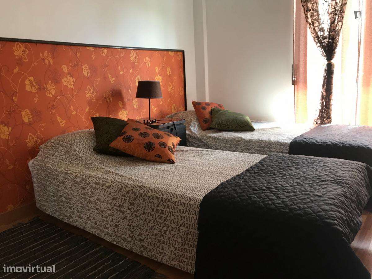 Apartamento com 2 quartos - localizado em Alcântara Lisbon - Grande imagem: 2/10